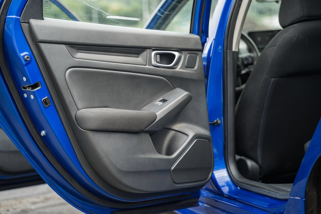 Certified 2023 Honda Civic LX image 29