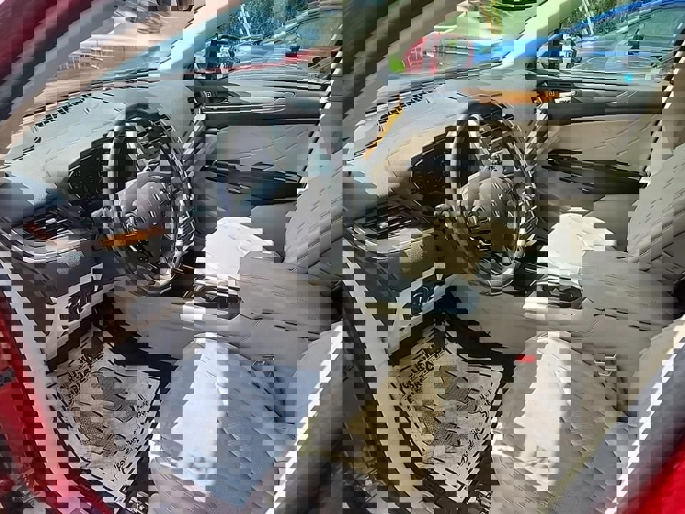 Used 2017 Lincoln MKC Select w/ Select Plus Package image 3