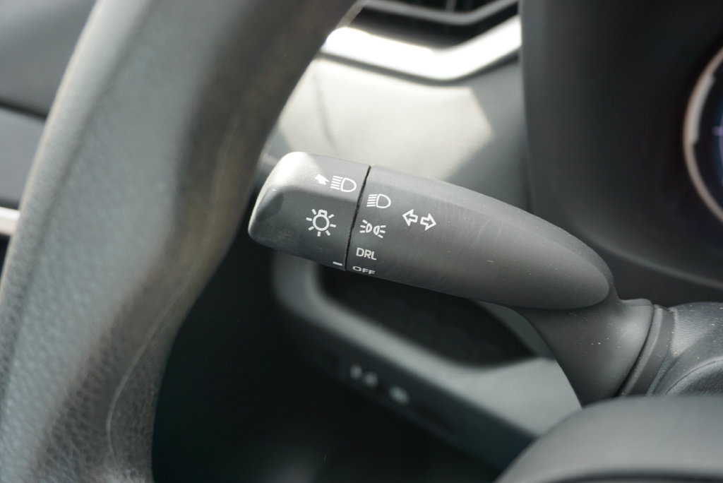 Used 2024 Toyota RAV4 LE AWD/4WD image 22