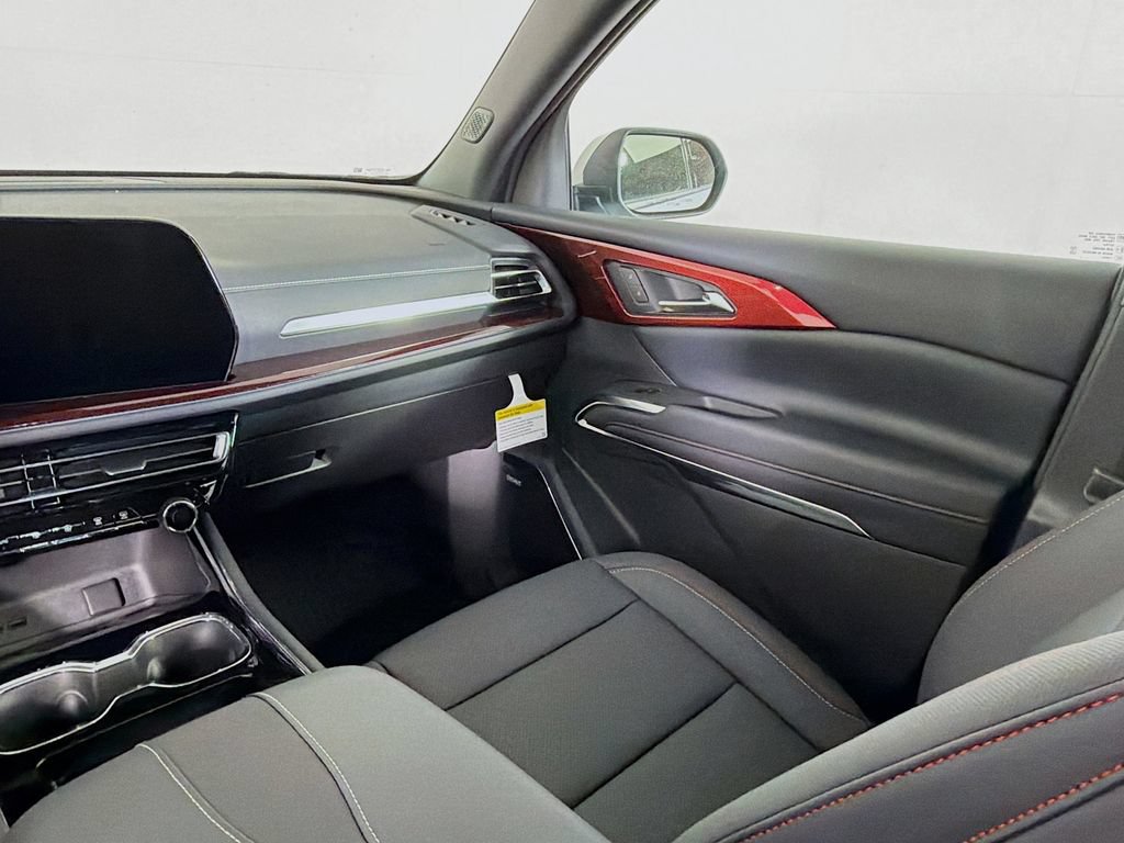 New 2026 Chevrolet Traverse Z71 w/ Enhanced Driving Package AWD/4WD image 20