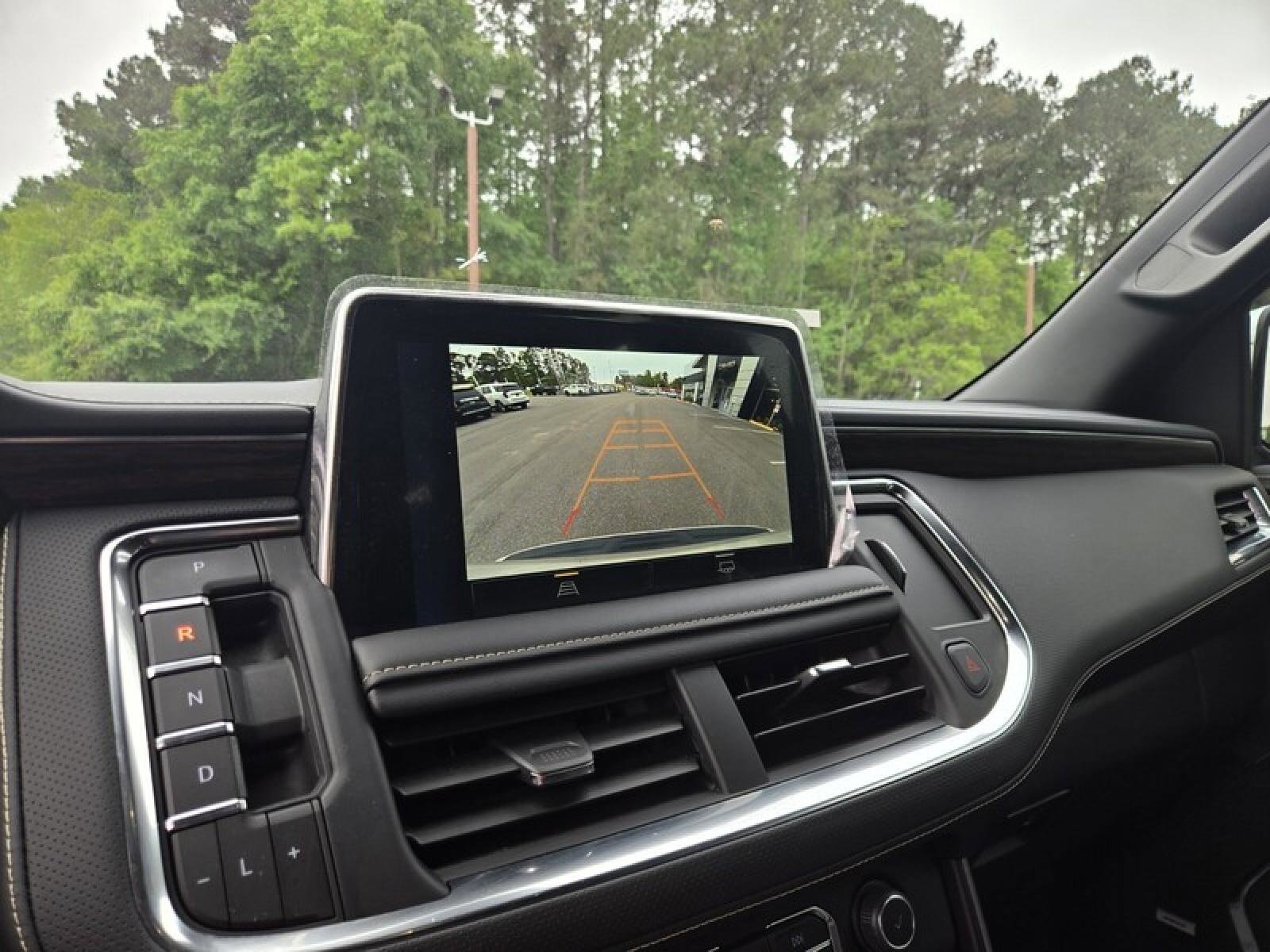 Used 2024 Chevrolet Tahoe Premier image 18