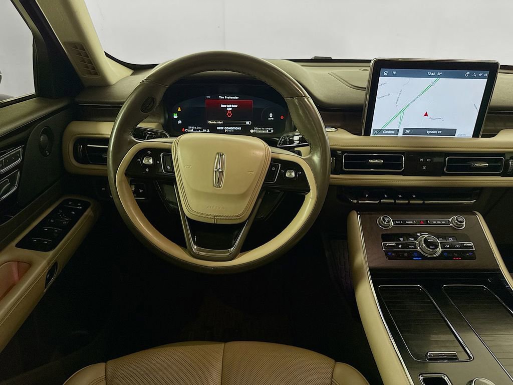 Used 2022 Lincoln Aviator Reserve w/ Equipment Group 201A image 25