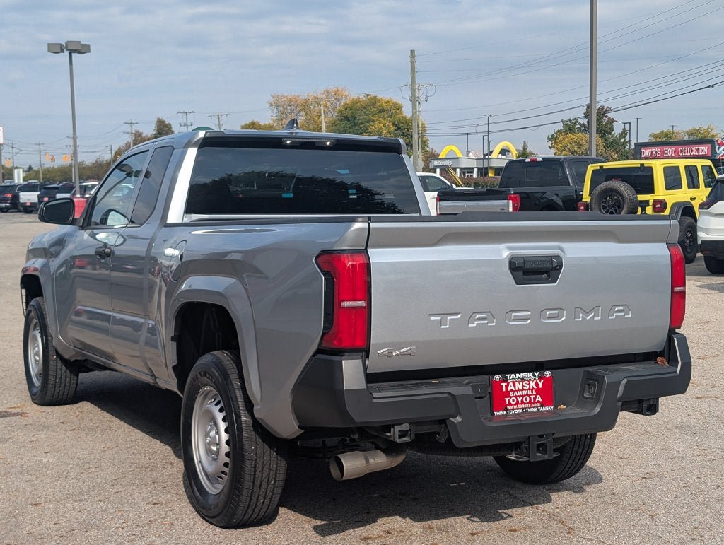 Certified 2025 Toyota Tacoma SR w/ Towing Package AWD/4WD image 5