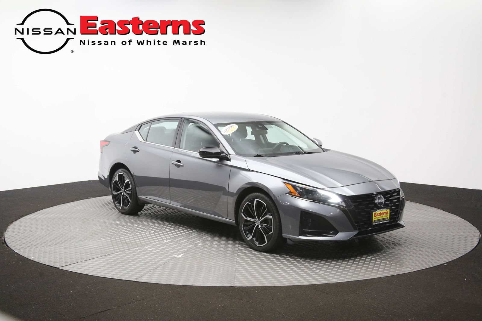 Used 2023 Nissan Altima 2.5 SR AWD/4WD image 48