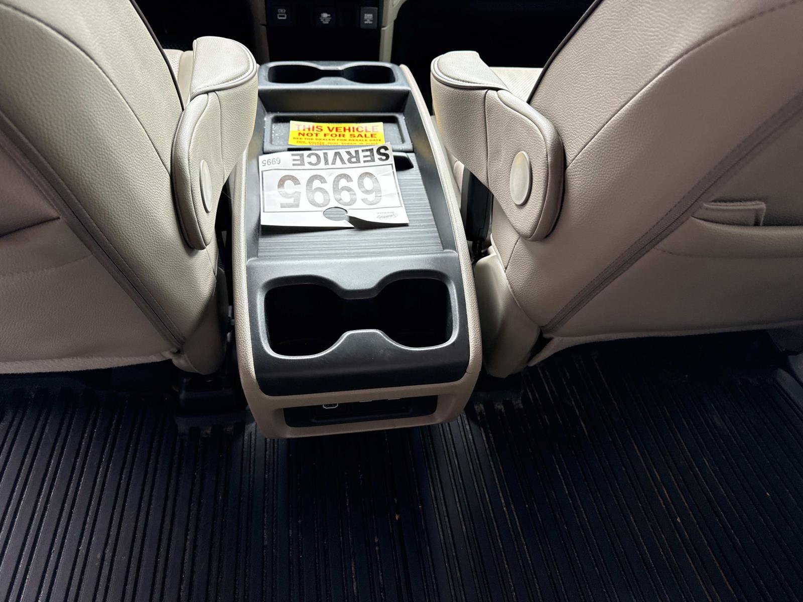 Used 2024 Honda Odyssey Elite image 17