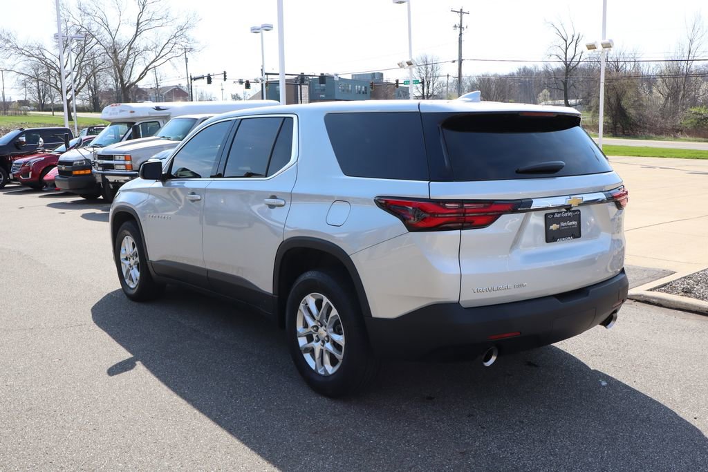 Used 2022 Chevrolet Traverse LS AWD/4WD image 27