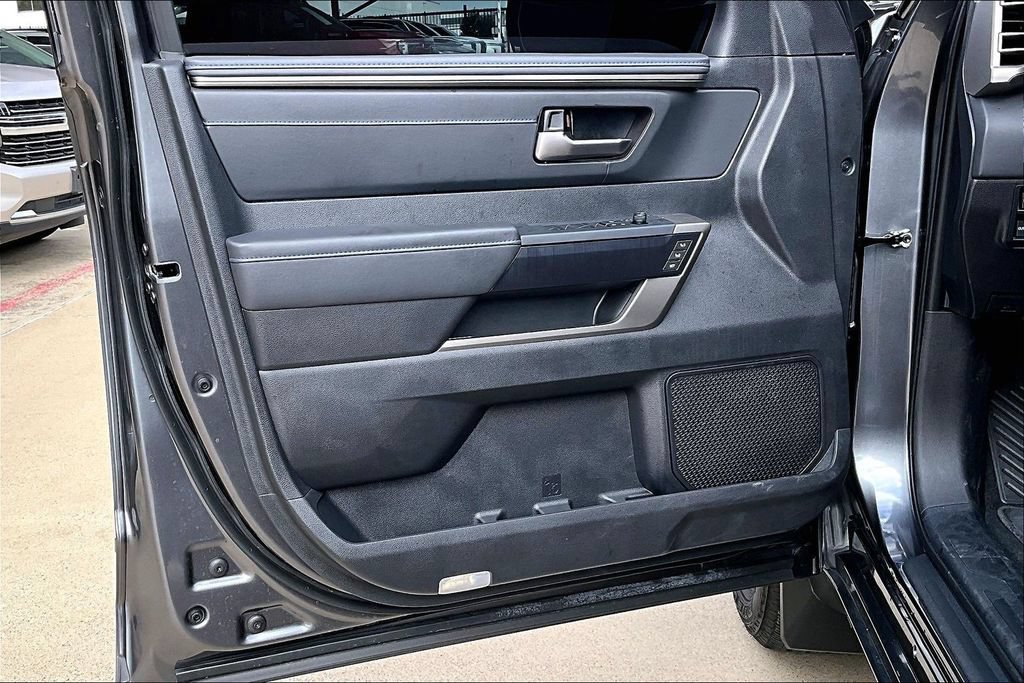 Used 2026 Toyota Tundra Platinum AWD/4WD image 23