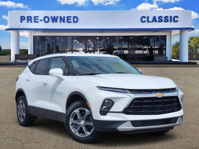 Used 2024 Chevrolet Blazer LT w/ Convenience Package FWD image 1