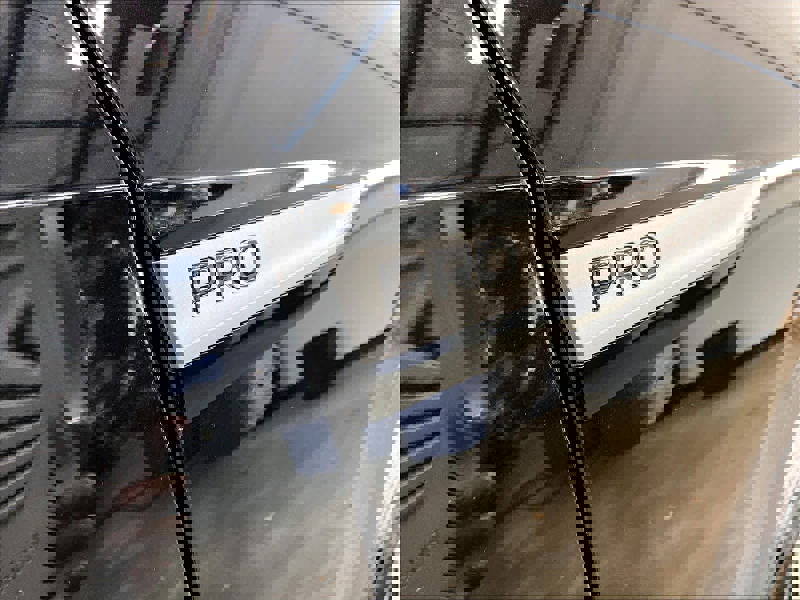 New 2026 Volkswagen ID.4 Pro image 26