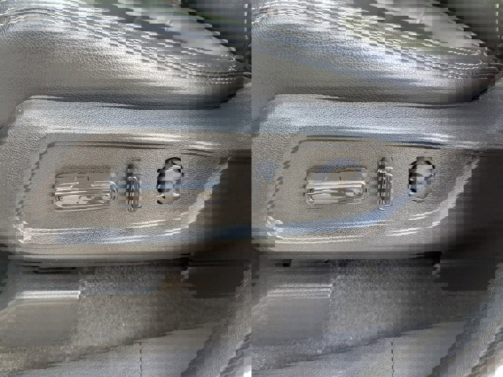 Used 2024 Honda Pilot EX-L image 19