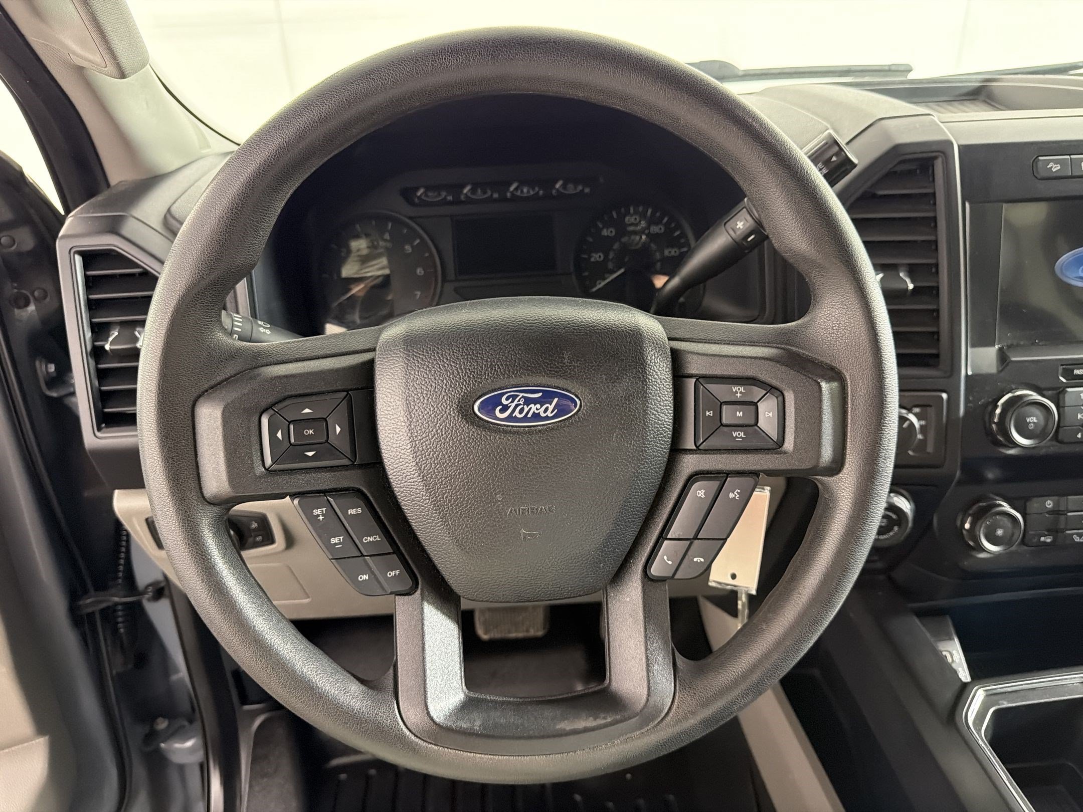 Used 2019 Ford F150 XL w/ Equipment Group 101A Mid AWD/4WD image 11