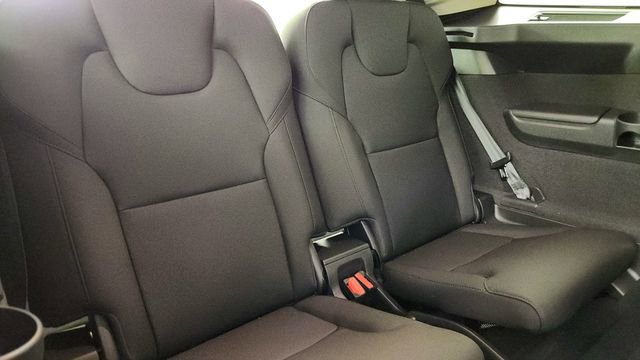 New 2026 Volvo XC90 B5 Plus w/ Protection Package AWD/4WD image 33