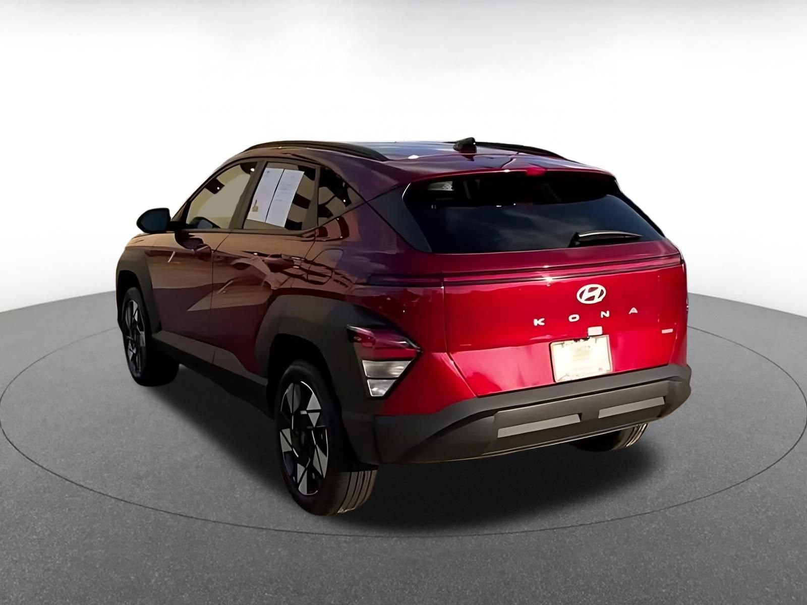 Used 2025 Hyundai Kona SEL image 14