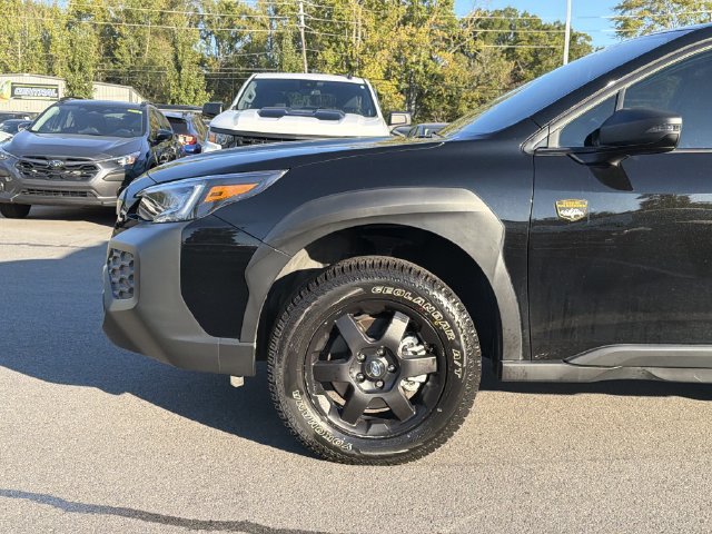 Certified 2025 Subaru Outback Wilderness AWD/4WD image 9