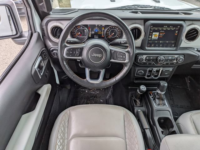 Used 2023 Jeep Gladiator Overland AWD/4WD image 17