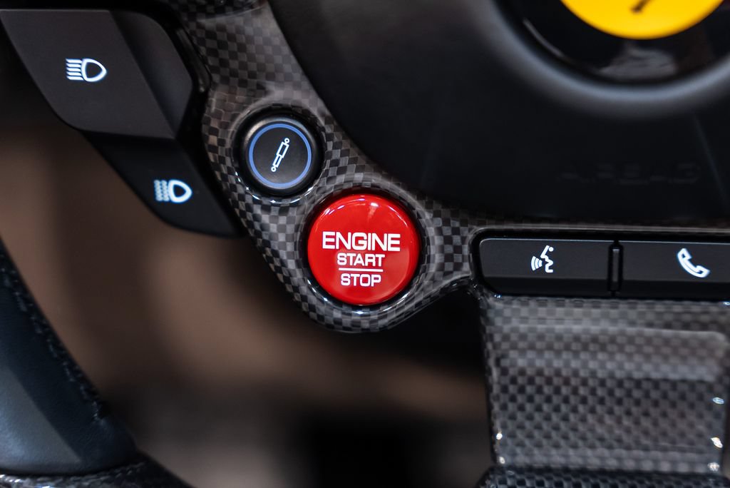 Certified 2023 Ferrari 812 GTS RWD image 31