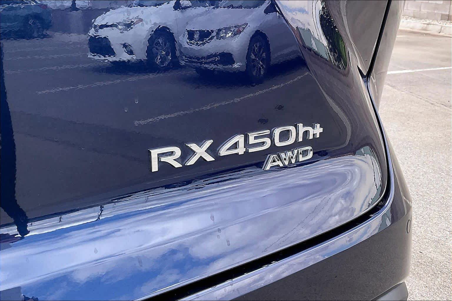 Used 2025 Lexus RX 450h AWD w/ Convenience Package image 29