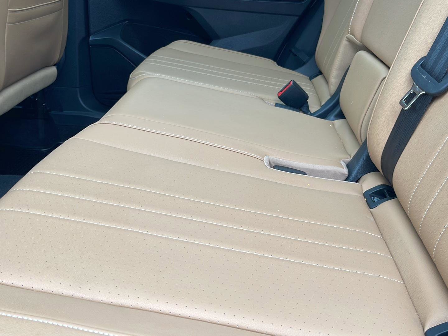 Used 2022 Volkswagen Tiguan SE R-Line AWD/4WD image 15