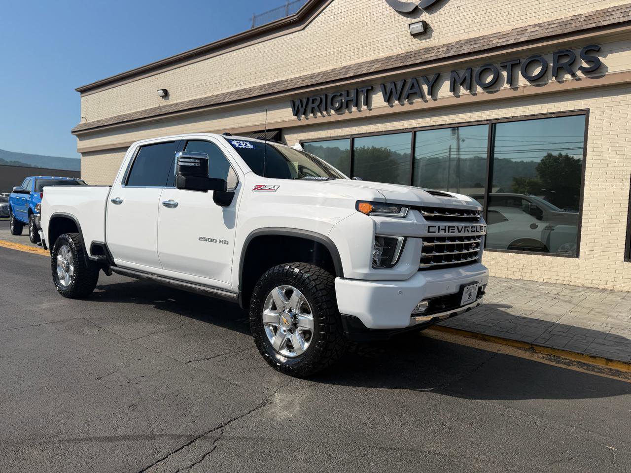 Used 2022 Chevrolet Silverado 2500 LTZ w/ Z71 Chrome Sport Edition AWD/4WD image 1