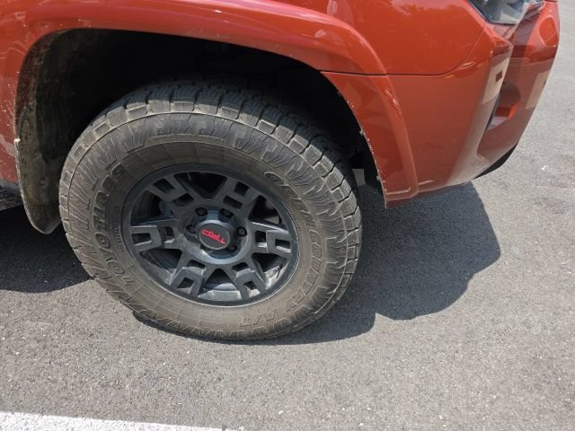Used 2024 Toyota 4Runner TRD Pro AWD/4WD image 4