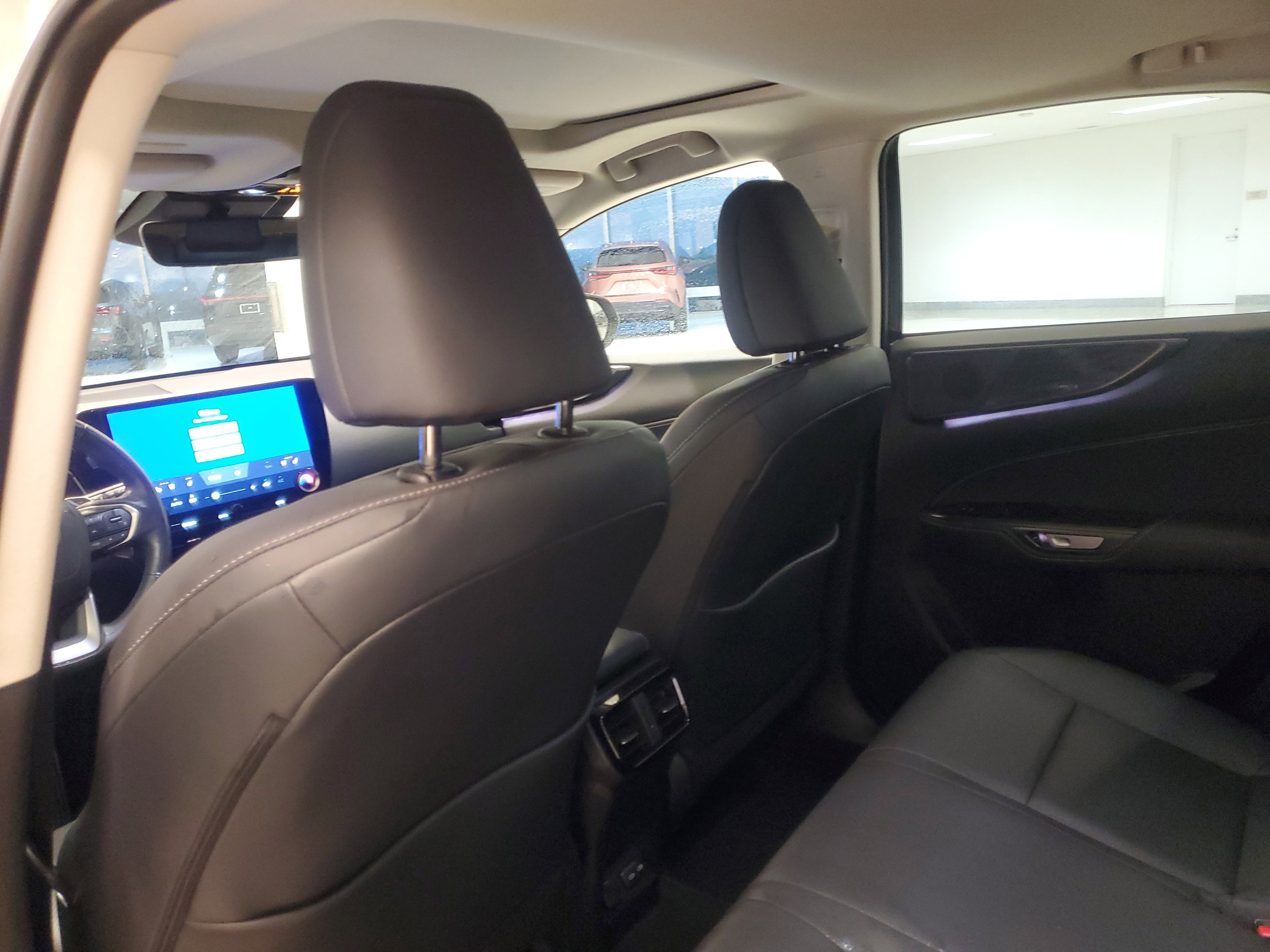 Certified 2025 Lexus NX 250 FWD w/ Premium Package image 17