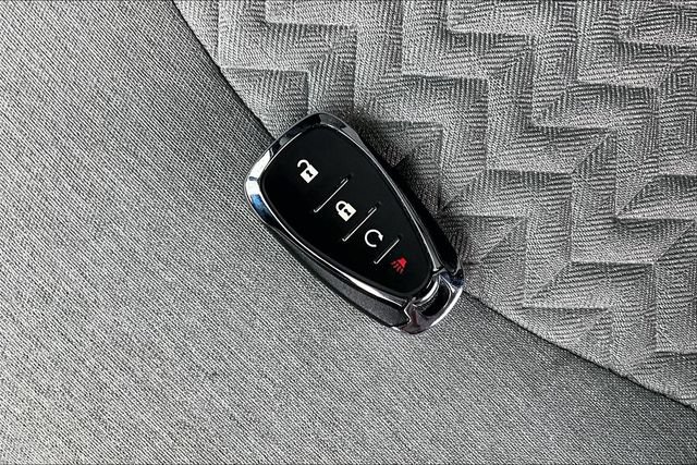 Used 2024 Chevrolet Equinox LS w/ LS Convenience Package FWD image 11