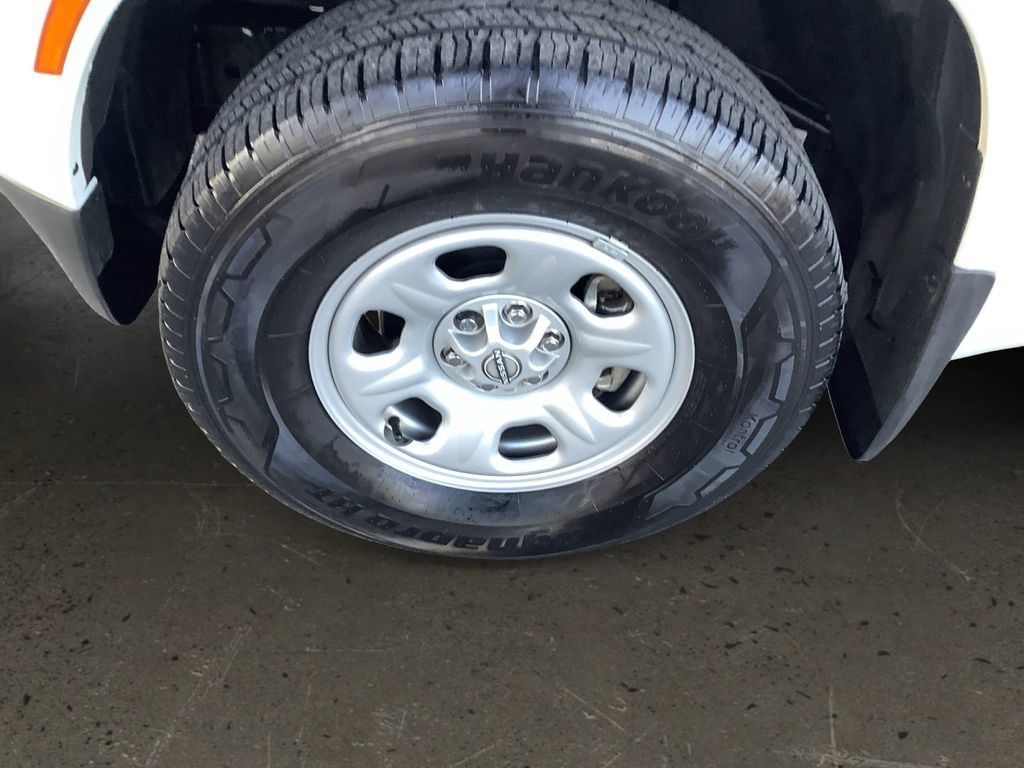 Used 2025 Nissan Frontier S image 10