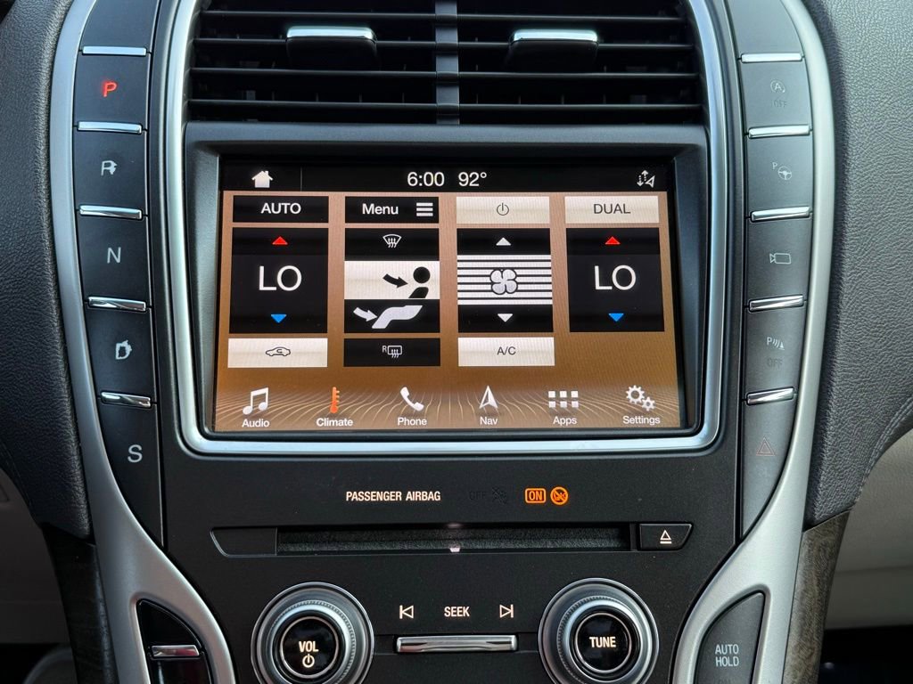 Used 2019 Lincoln Nautilus Reserve image 44