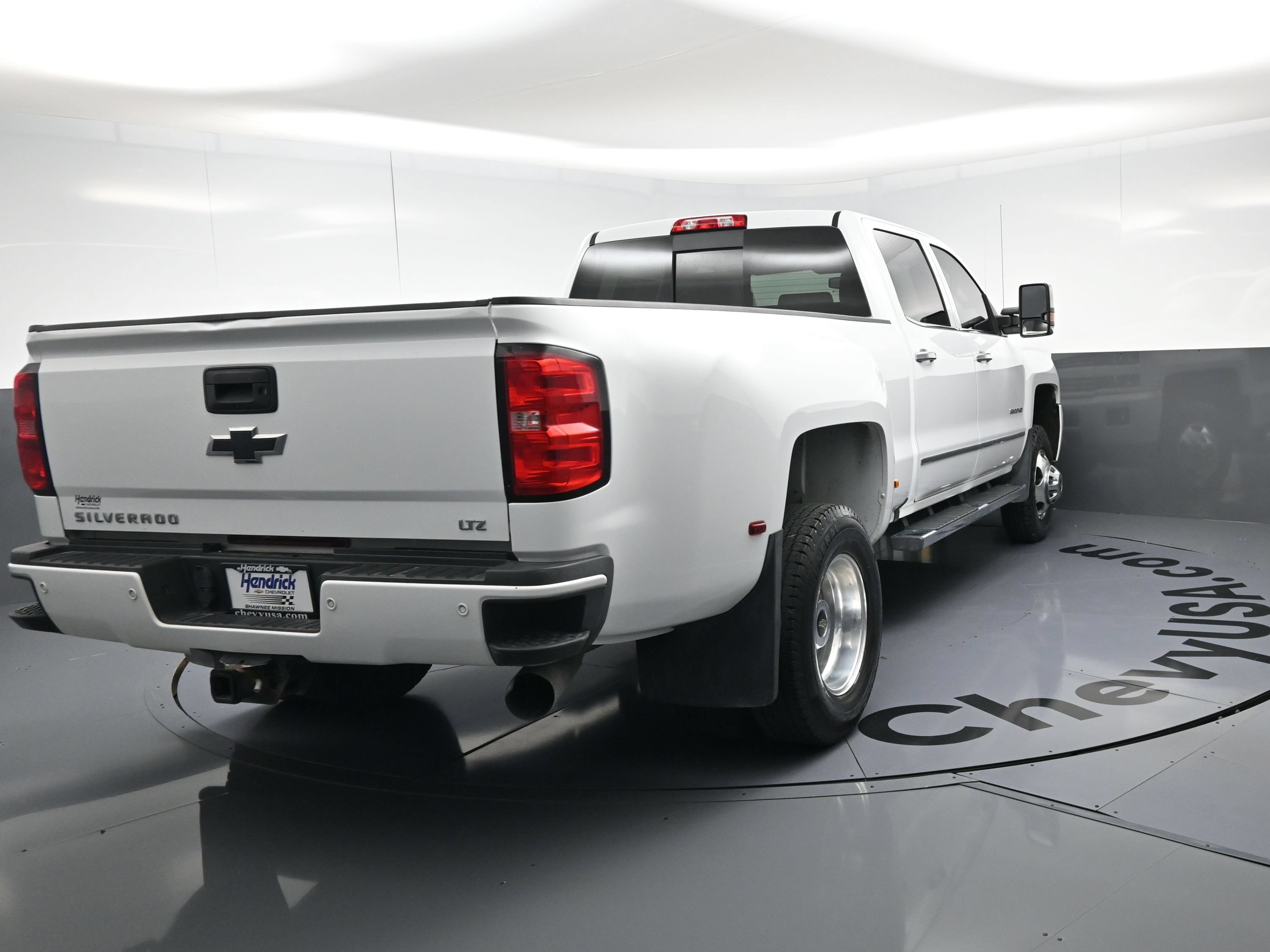 Used 2018 Chevrolet Silverado 3500 LTZ w/ Duramax Plus Package AWD/4WD image 9