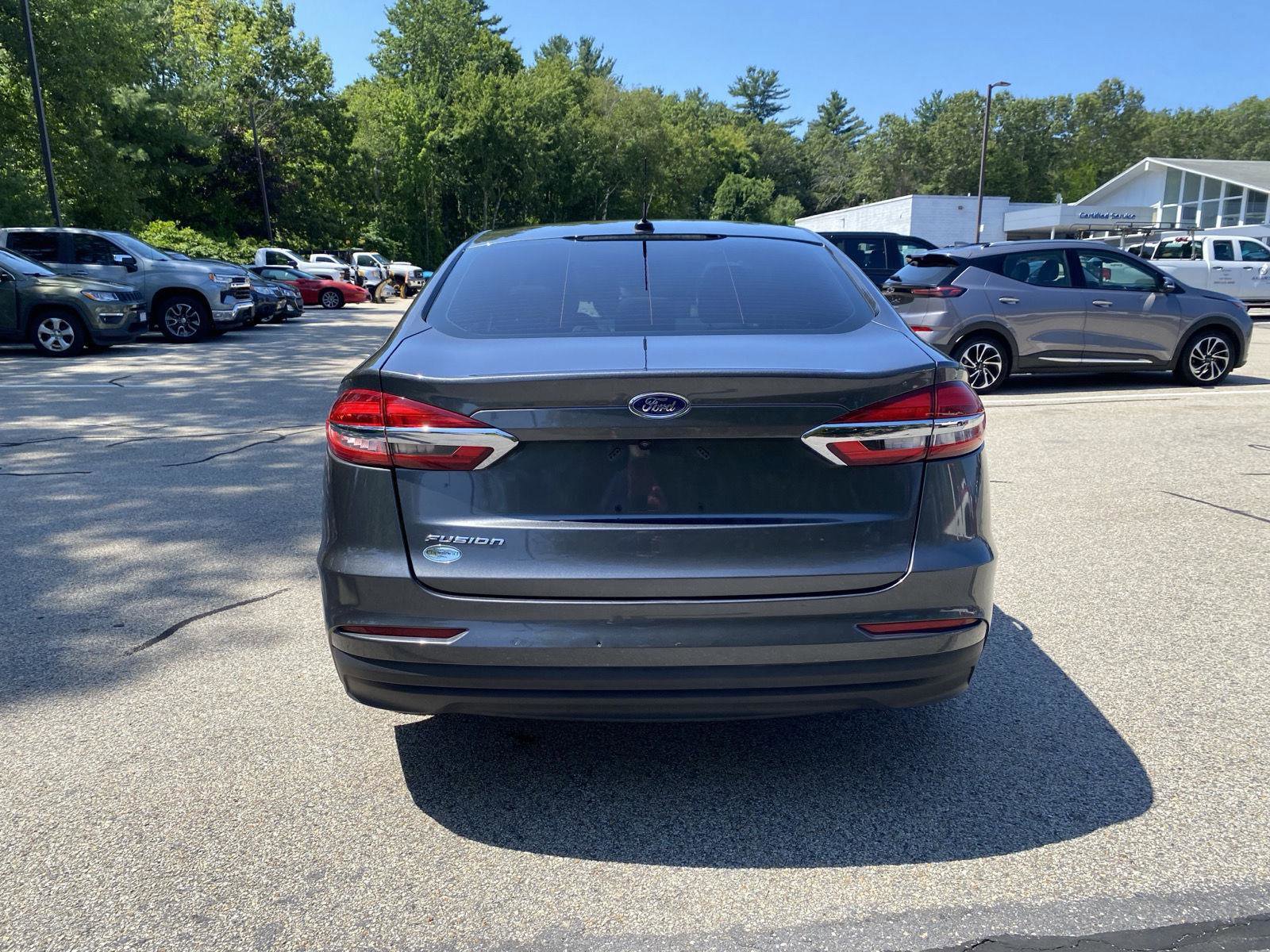 Used 2019 Ford Fusion S image 6