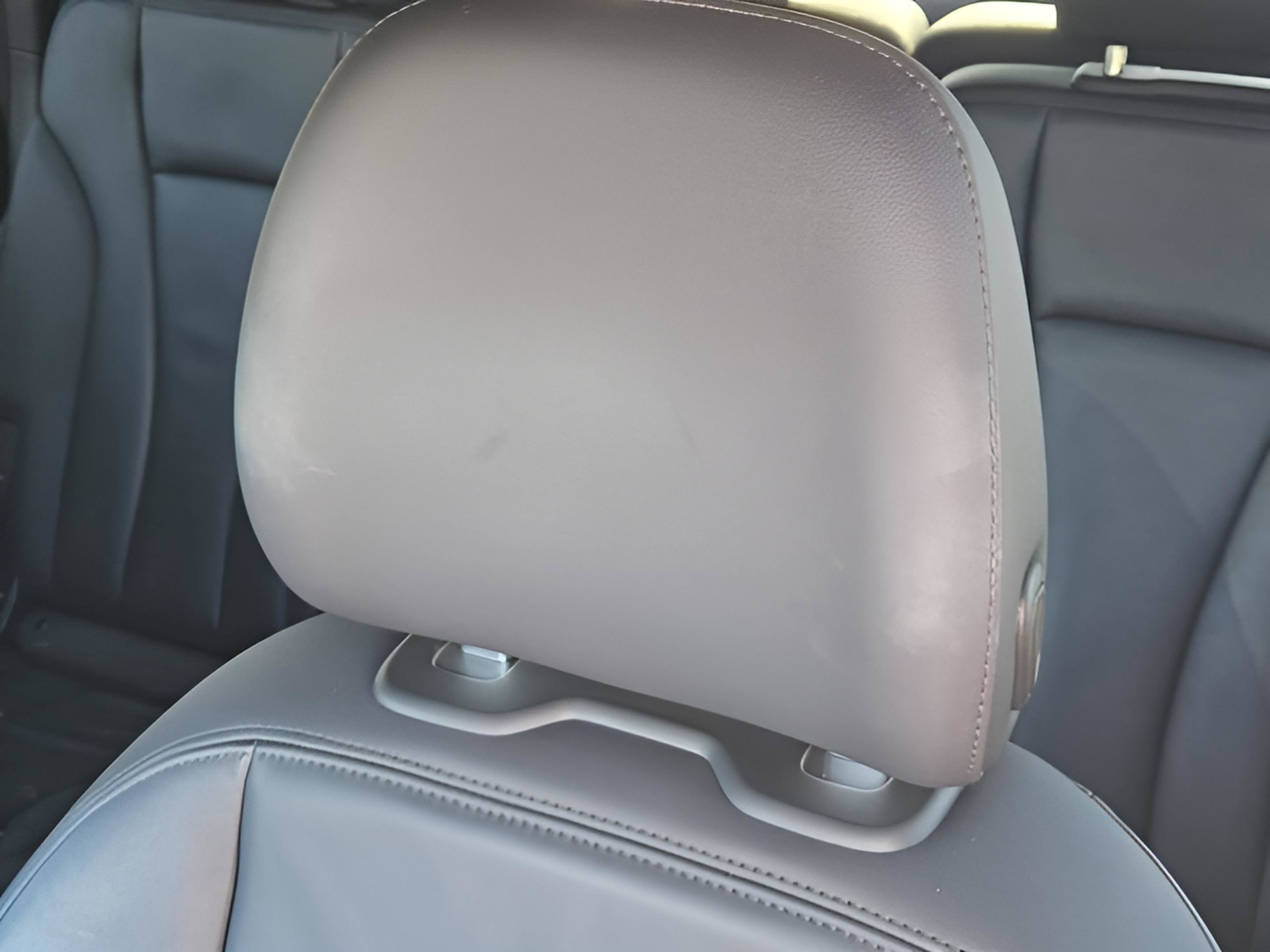 Used 2022 Audi Q7 2.0T Premium w/ Convenience Package image 13