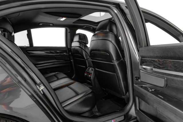 Used 2012 BMW 750i RWD image 43