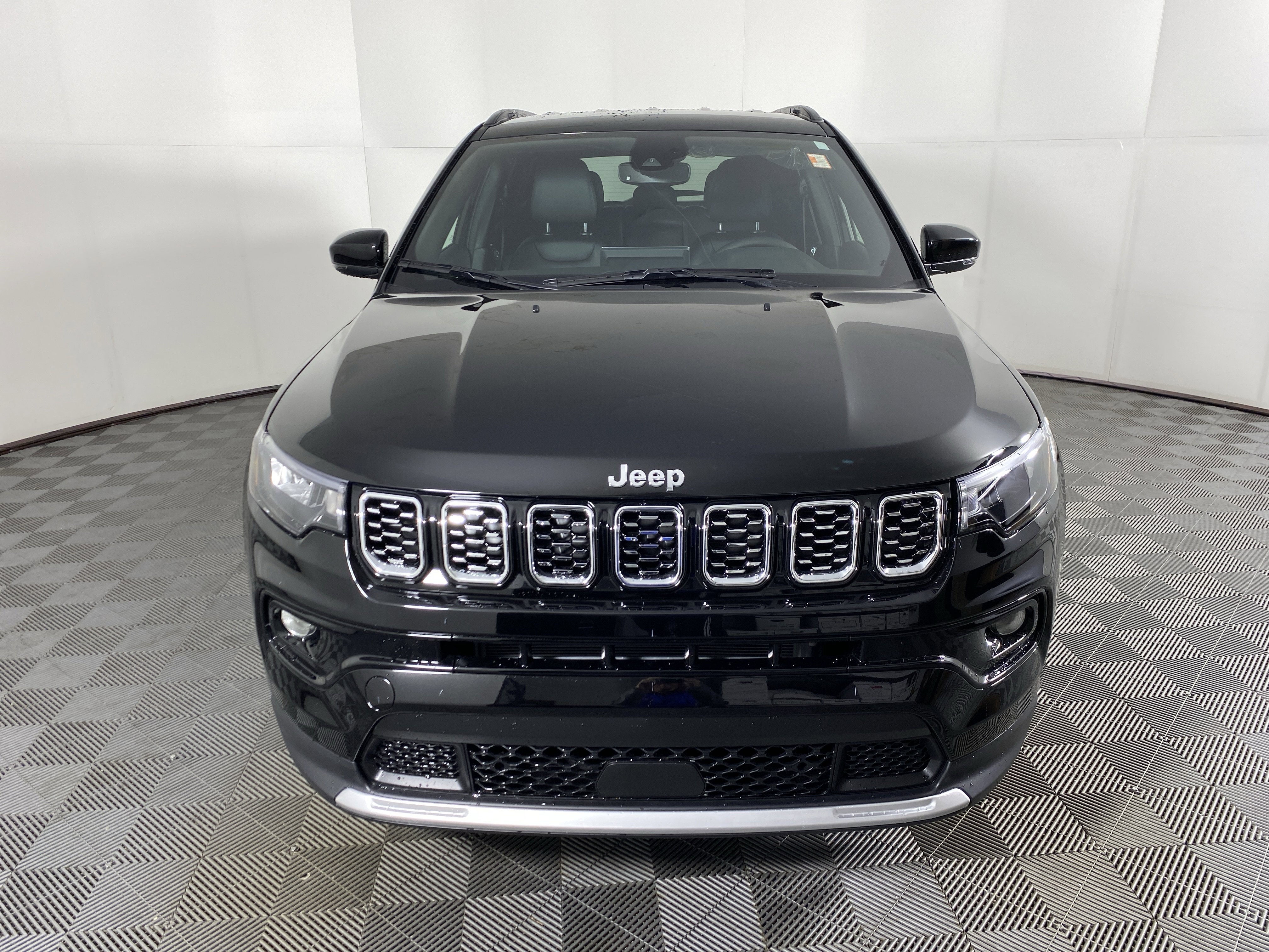 New 2026 Jeep Compass Limited image 11