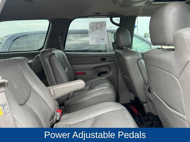 Used 2005 GMC Yukon SLT w/ SLT Preferred Equipment Group AWD/4WD image 28