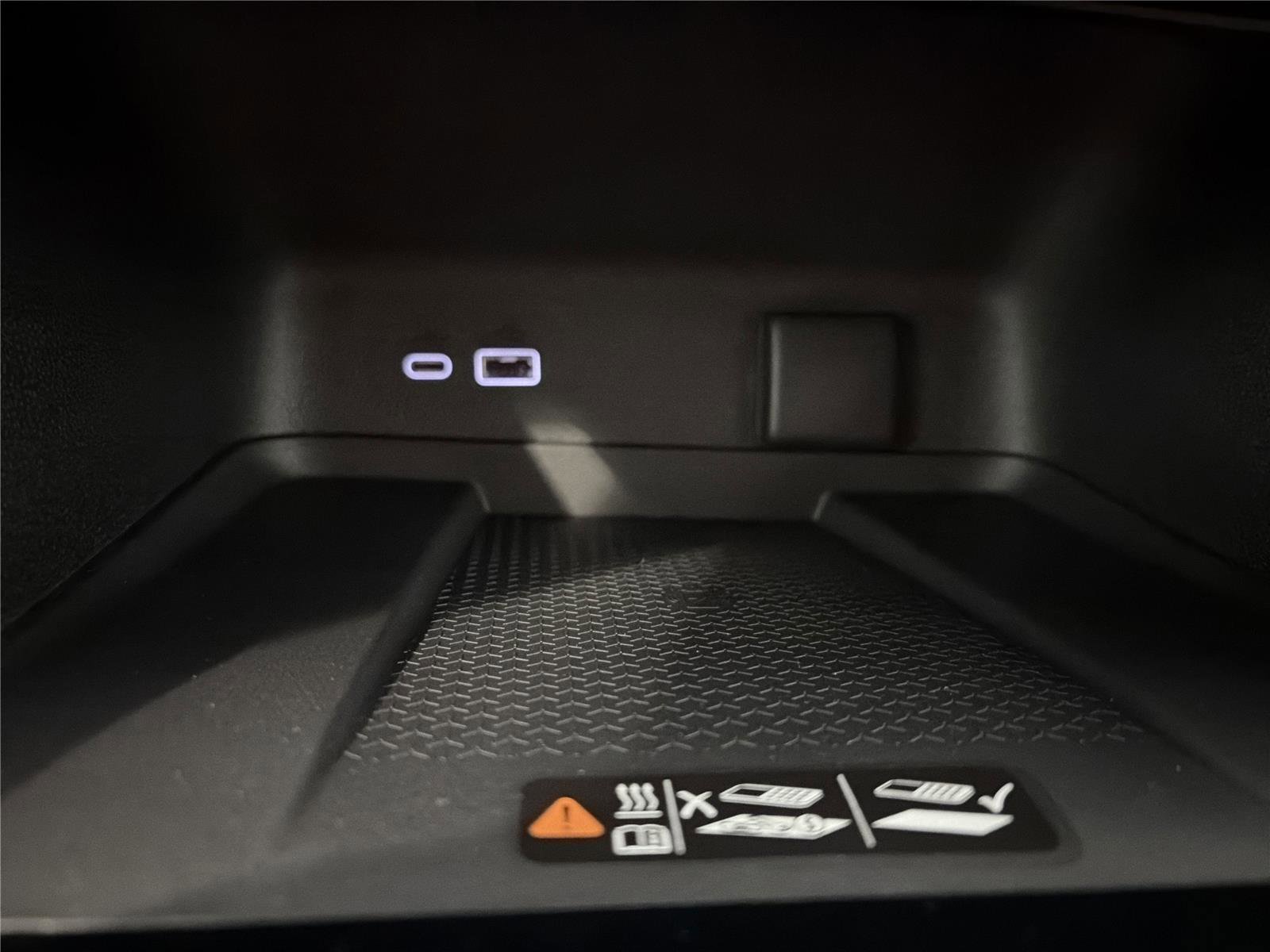 New 2026 Chevrolet Traverse LT w/ Driver Confidence Package image 25