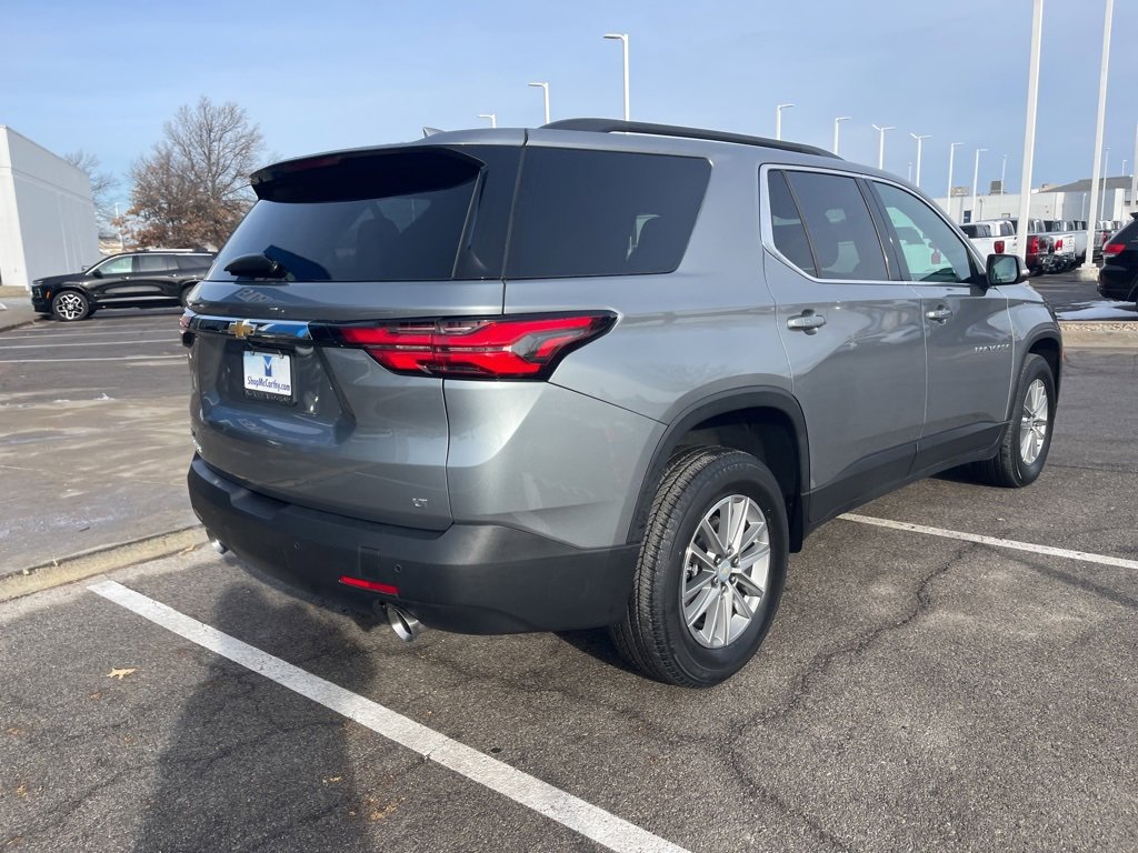 Certified 2023 Chevrolet Traverse LT image 3