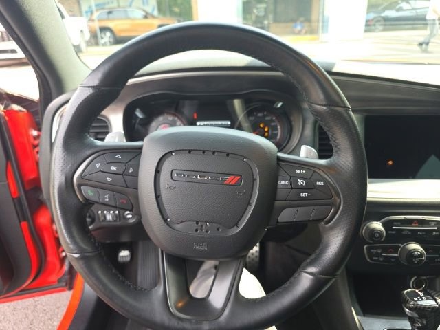 Used 2017 Dodge Charger R/T RWD image 18