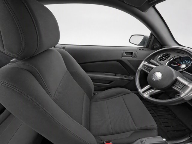 Used 2014 Ford Mustang Coupe RWD image 13