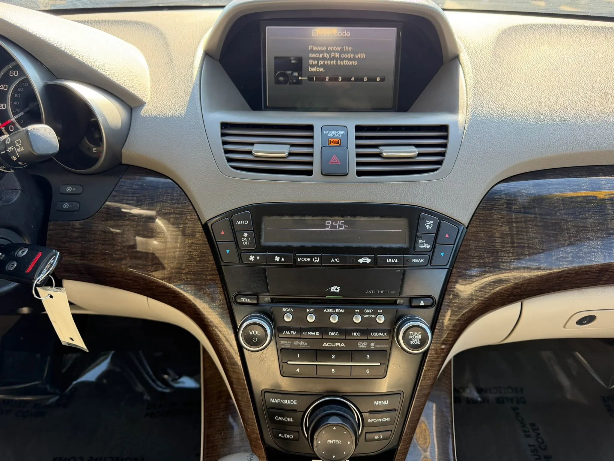 Used 2012 Acura MDX w/ Technology Package AWD/4WD image 19