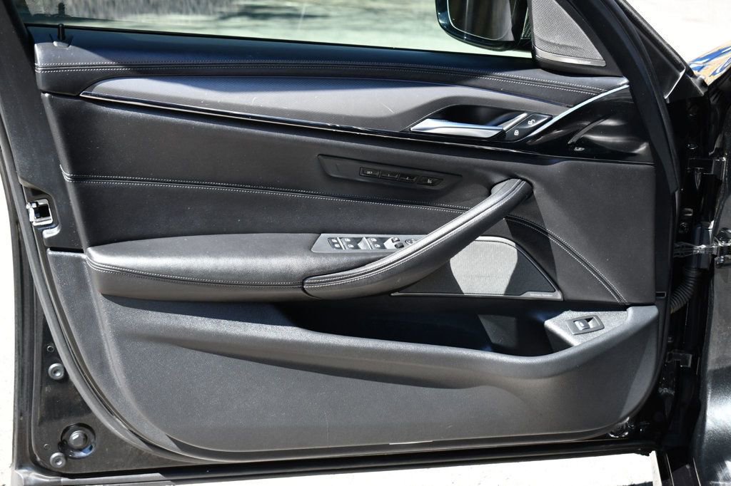Used 2020 BMW M5 w/ Executive Package image 16