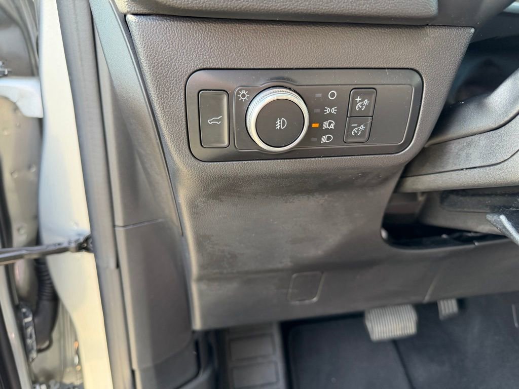 Used 2022 Ford Escape SEL image 17