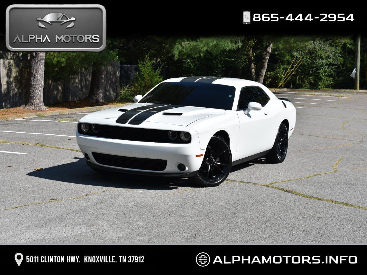 Used 2016 Dodge Challenger SXT w/ Blacktop Package RWD image 1