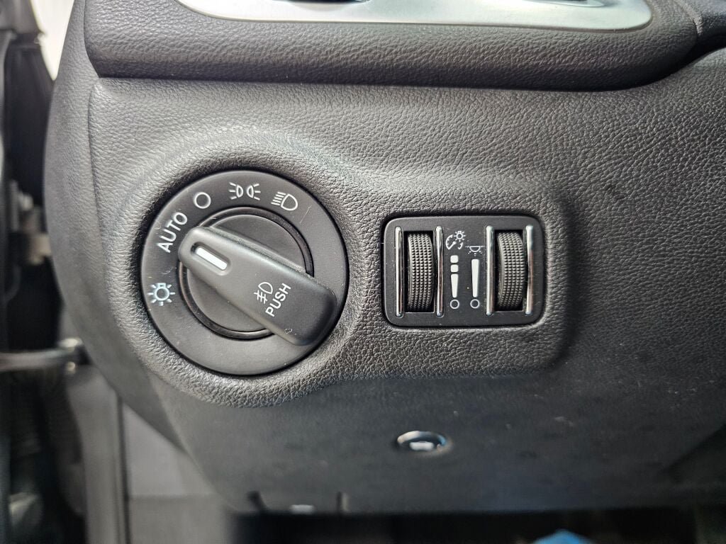 Used 2013 Dodge Dart Rallye FWD image 23