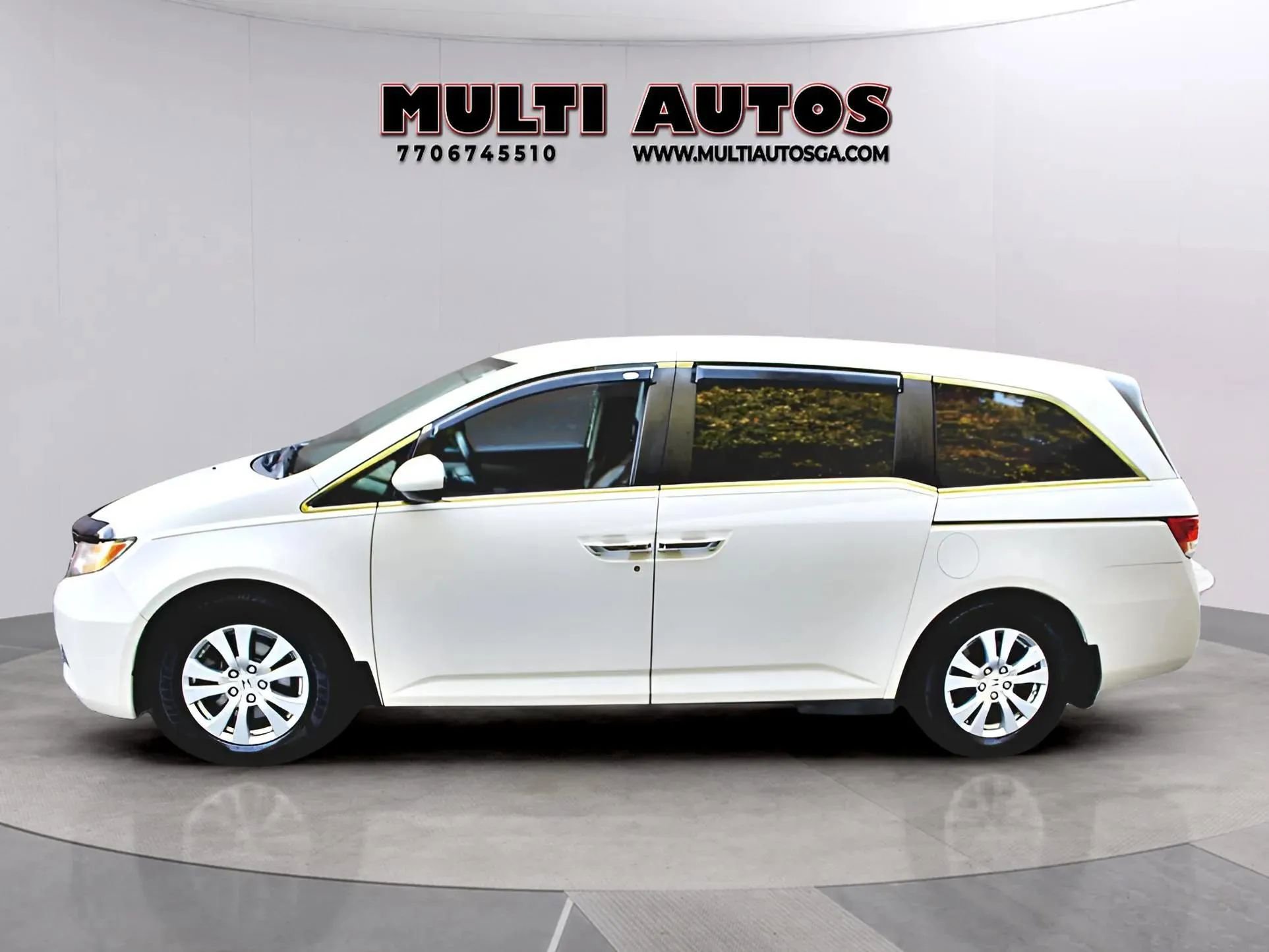 Used 2016 Honda Odyssey SE image 7