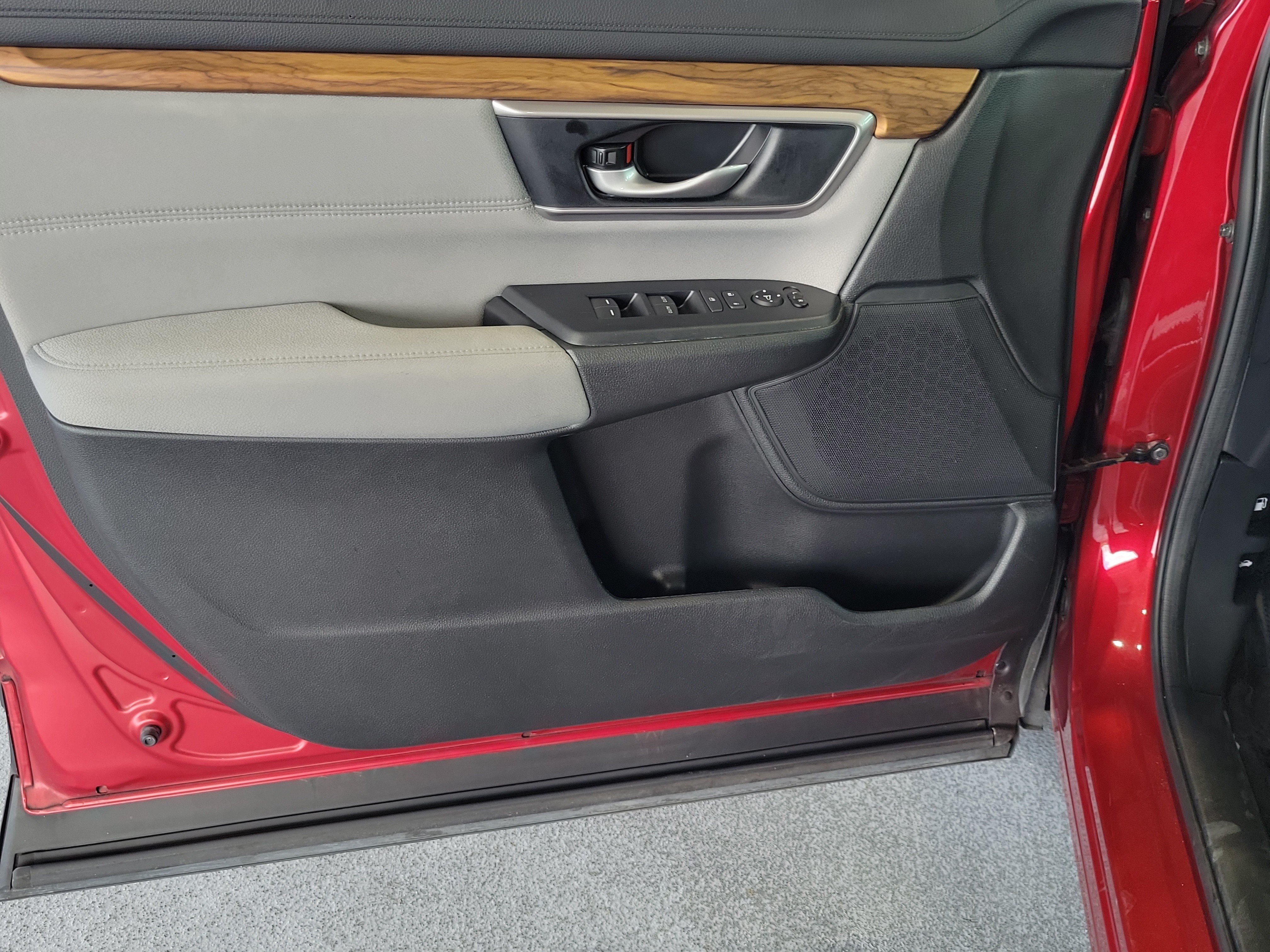 Used 2020 Honda CR-V EX image 16