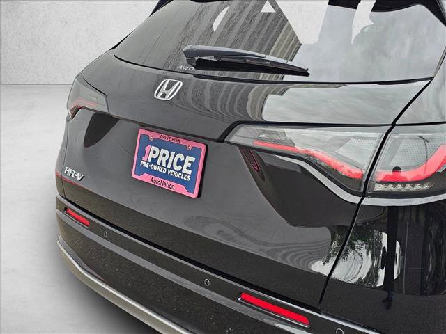 Used 2024 Honda HR-V EX-L image 12