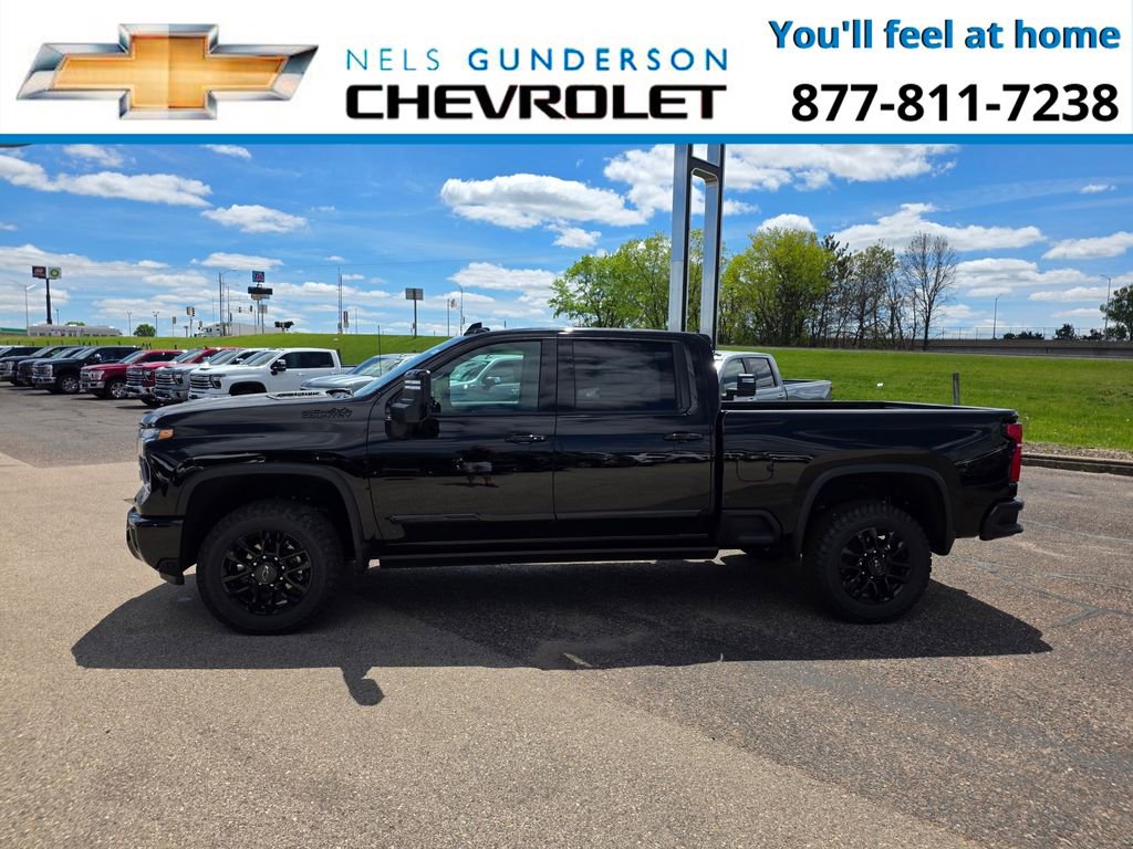 New 2026 Chevrolet Silverado 3500 High Country w/ Midnight Edition AWD/4WD image 4