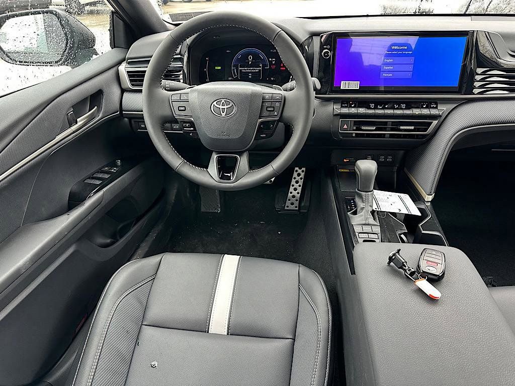 New 2026 Toyota Camry Hybrid image 13