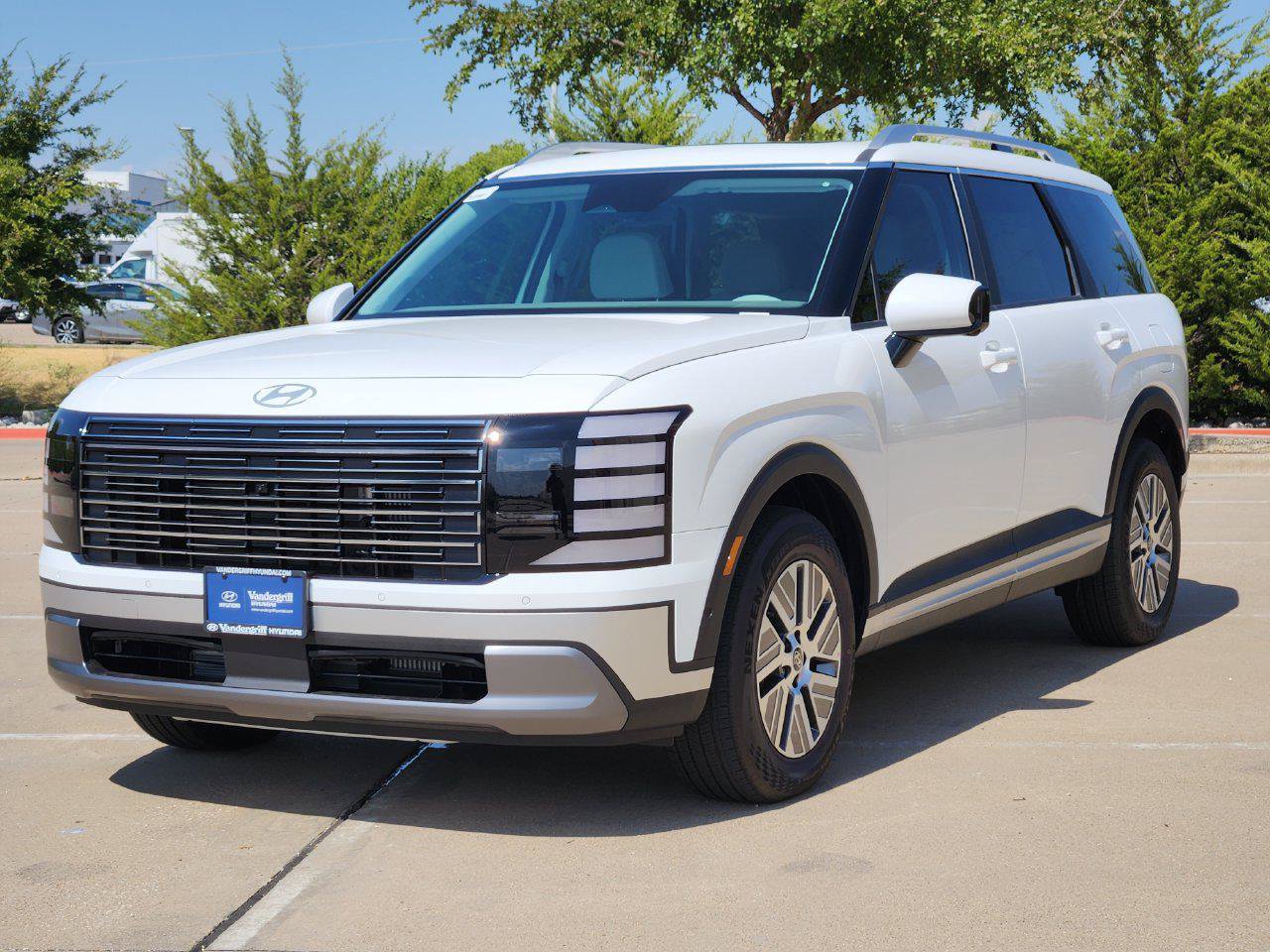 New 2027 Hyundai Palisade SEL Premium FWD image 2