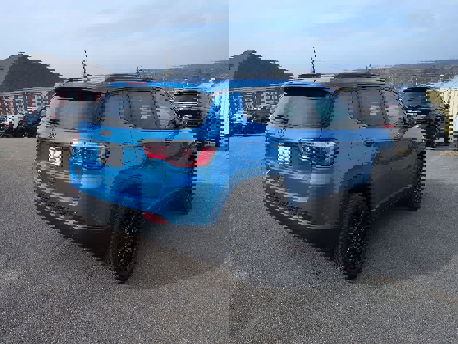 New 2026 Jeep Compass Latitude image 8